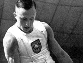 Ein von Hitler vereinnahmter Jahrhundert-Sportler