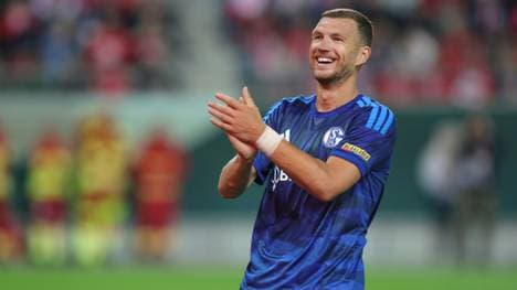 Steht Dzeko gegen die Bayern in der Startelf?