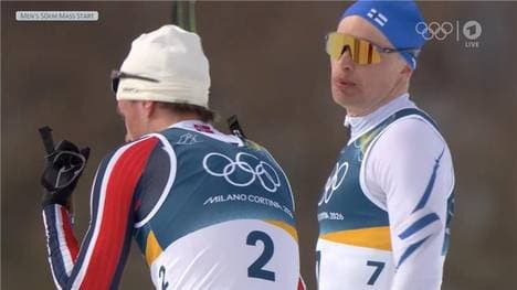 Ivo Niskanen (r.) und Harald Östberg Amundsen erleben ein Langlauf-Drama