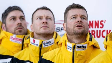 Johannes Lochner (r.) und Francesco Friedrich (M.)