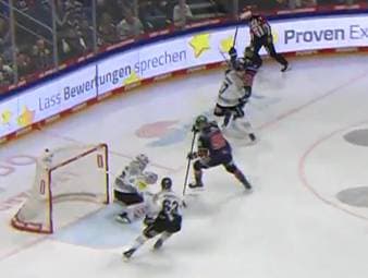 Die Playoff-Highlights der Eishockey-Partie Eisbären Berlin - Kölner Haie aus der DEL im Video.
