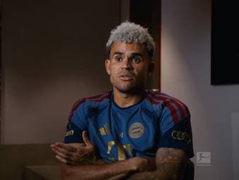 Michael Olise ist neben dem Platz ein sehr ruhiger Mensch, auf dem Platz überzeugt er jedoch Woche für Woche mit seinen Leistungen. Teamkollege Luis Diaz hat auch deshalb nur Lob für den französischen Nationalspieler.