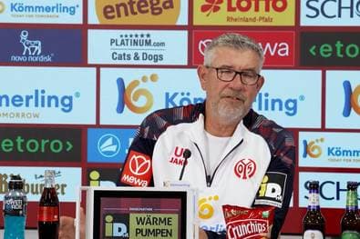 Diese Frage scheint dem Mainz-Coach gar nicht zu gefallen