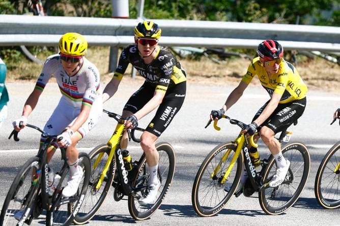 LIVE: Spektakel! Wer setzt sich am Tourmalet durch?