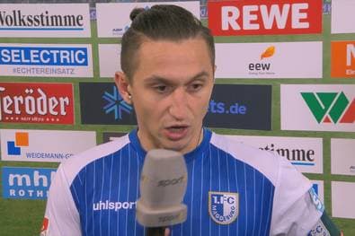 "Schiedsrichter respektlos!" Atik stinksauer nach VAR-Rot