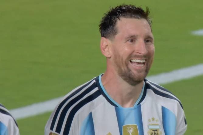 Messi schreibt Geschichte! Hier zieht er mit Klose gleich