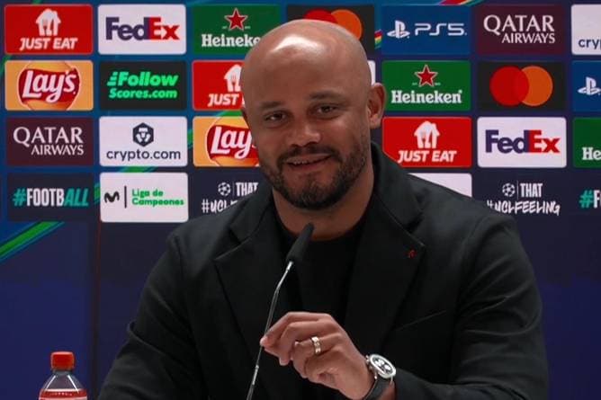 Spanischer Reporter erntet Kompanys Kopfschütteln