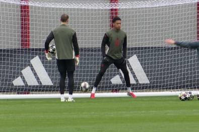 Prescott beeindruckt im Bayern-Training