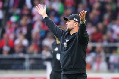 Hoeneß hadert mit Transfer-Sommer