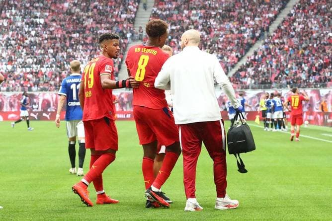Schock für RB: Nationalspieler muss unters Messer