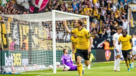 Vincent Vermeij bejubelt sein Führungstor