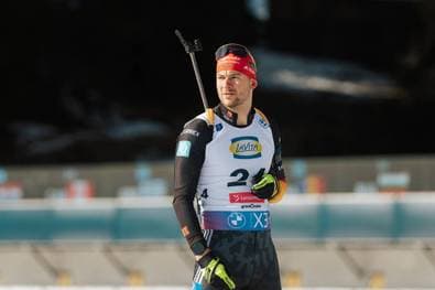Deutscher Biathlet teilt Vaterfreuden