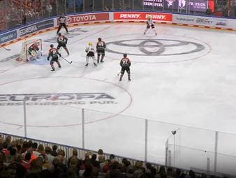 Die Highlights der Eishockey-Partie Kölner Haie - Löwen Frankfurt aus der DEL im Video.