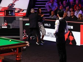 Aufreger-Szene bei Snooker-WM
