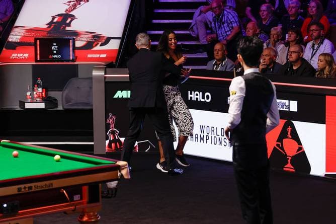 Aufreger-Szene bei Snooker-WM
