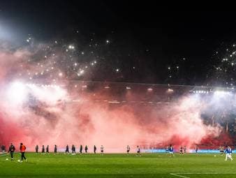 Saftige Geldstrafen für den HSV und St. Pauli
