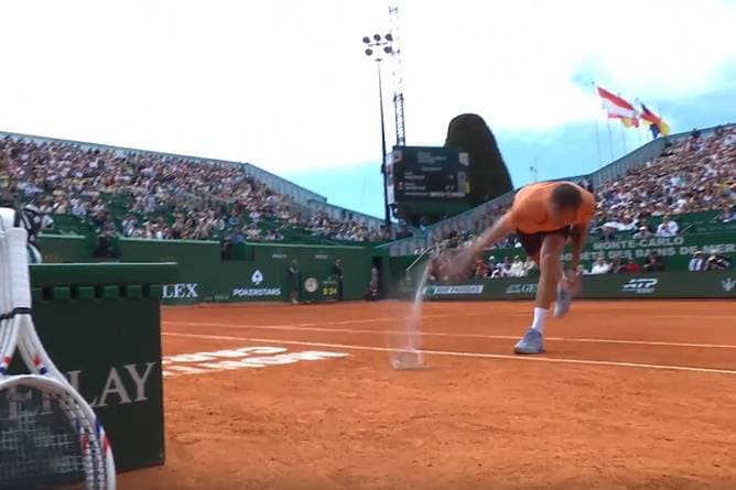 Frühere Nummer eins tickt bei Debakel völlig aus