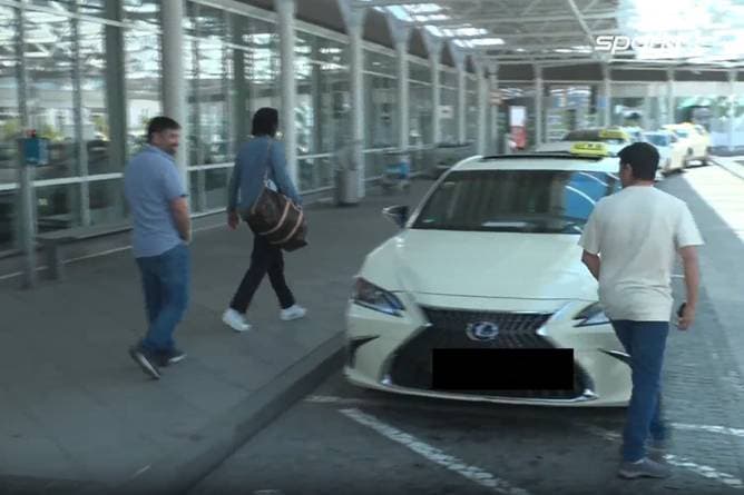 Nur ein Bayern-Profi fährt mit dem Taxi heim...