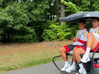 Wer fährt das Golfcart? DFB-Stars erwischt