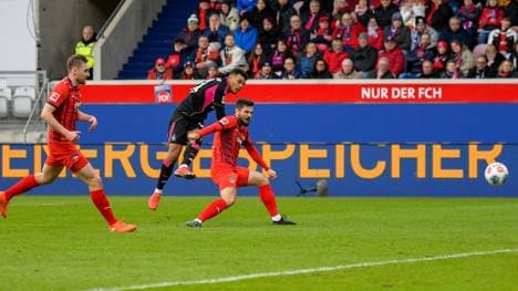 Trifft zum 1:0 für den HSV: Ransford Königsdörffer