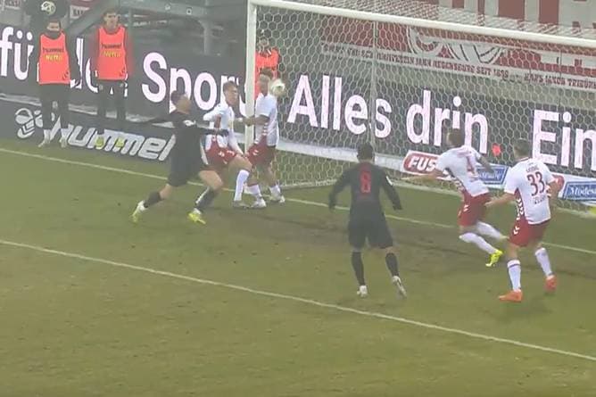 Dieser Patzer sorgt für eisige Stimmung im Derby