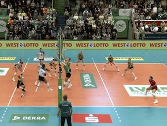 Der USC Münster entscheidet das Münsterland-Derby gegen die Skurios Volleys Borken mit 3:0 für sich.