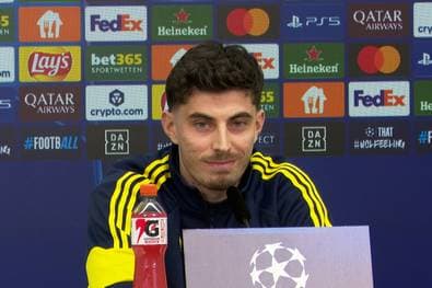 Plötzlich packt Reporter eine Anekdote von Mama Havertz aus