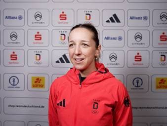 Nach dem Biathlon-Sprintrennen bei Olympia liegt Franziska Preuß auf dem siebten Platz. In der anstehenden Verfolgung gehen die Athletinnen in dieser erlaufenen Reihenfolge ins Rennen. Allzu große Medaillenhoffnungen macht sich die 31-Jährige nun allerdings nicht mehr.