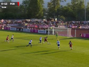 Zum Abschluss des Trainingslagers am Tegernsee bekam es der FC Bayern mit dem Amateurklub FC Rottach-Egern zu tun. Dabei feierte der Rekordmeister ein Schützenfest, stieß aber auch auf Gegenwehr in Person der Keeper.