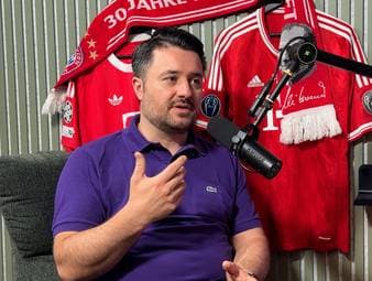 Uli Hoeneß kritisiert die Öffentlichkeitsarbeit von Thomas Müller. Im SPORT1-Podcast „Die Bayern-Woche“ hinterfragt Stefan Kumberger diese Kritik und ordnet die Aussagen des Ehrenpräsidenten ein.