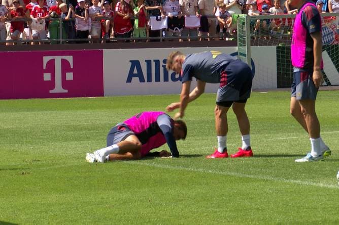 Schreckmoment beim Bayern-Training