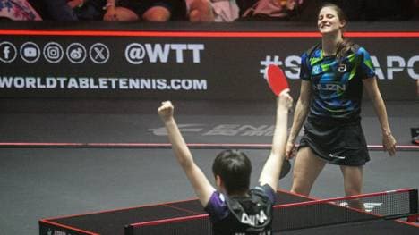 Sabine Winter gegen Wang Manyu