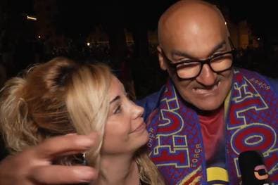 "Wunder vollbracht": Huldigung für Flick bei Barca-Party