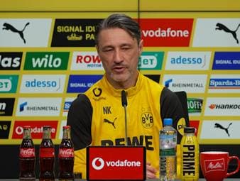 Vor dem Bundesliga-Spiel gegen FC Augsburg spricht Niko Kovac über die Vertragsverhandlungen mit Nico Schlotterbeck bei Borussia Dortmund. Der BVB-Trainer zeigt sich weiterhin optimistisch, betont jedoch, dass die Zeit für eine Einigung knapper wird.