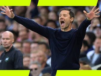 Emiliano Martinez steht kurz vor einem Transfer von Aston Villa zum FC Chelsea, der bereits vier Torhüter im Kader hat. Der FC Bayern München möchte Michael Olise zu einer der tragenden Säulen seines langfristigen Projekts machen und ist bereit, erhebliche finanzielle Anstrengungen zu unternehmen, um ihn zu halten.