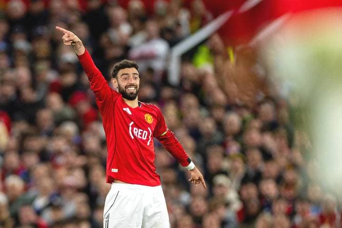 United-Star egalisiert irre Özil-Marke