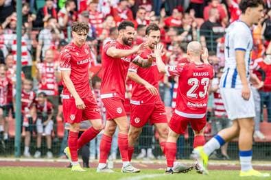 Cottbus macht Aufstieg perfekt
