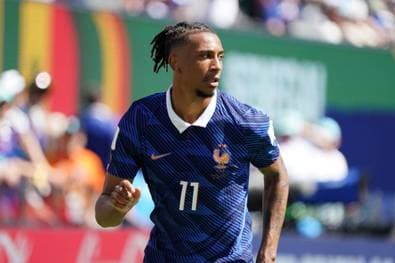 „Magischer Spieler“ weckt Frankreich