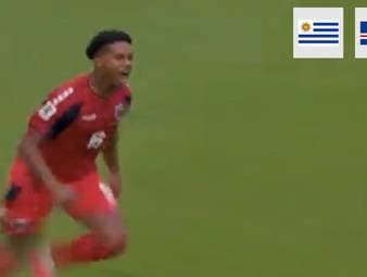 Der WM-Neuling trotzt Uruguay nach einer beherzten Leistung ein Unentschieden ab und darf dadurch weiter von der KO-Runde träumen.
