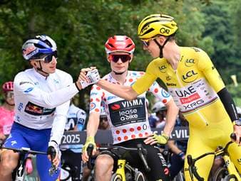 Die Tour de France 2025 ist beendet. Tadej Pogacar sichert sich den verdienten Sieg der Tour, Florian Lipowitz beschert Deutschland das erste Podium seit 2006.