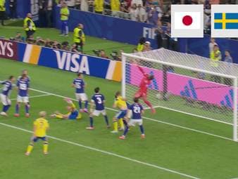 Zwischen Japan und Schweden geht es im abschließenden Gruppenspiel um die finale Platzierung in der Tabelle und damit die Ausgangslage für die K.o.-Phase. Es entwickelt sich ein enges Spiel, das in der Nachspielzeit noch einmal richtig Drama zu bieten hat.