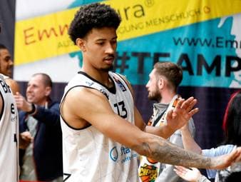 Würzburg Baskets holen George