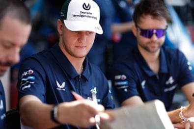 Schumacher macht den Alonso