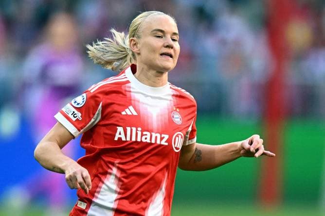 Mit B-Elf: Bayern-Frauen siegen in Bremen