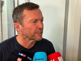 Wer wird die Nummer eins im Tor unter Jürgen Klopp? Lothar Matthäus hat einen Favoriten, zumindest vorerst.