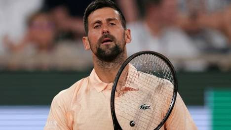 Novak Djokovic in der ersten Abendsession des Turniers
