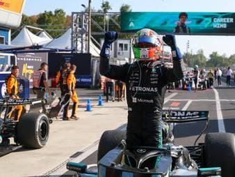 Mercedes jubelt beim Großen Preis von Monza. Kimi Antonelli hat den Renn-Klassiker in Italien nach einer sensationellen Aufholjagd gewonnen.