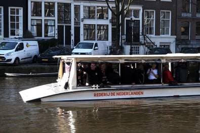 Eintracht-Fans machen Amsterdam unsicher