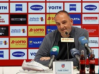 Vor Wochen galt der FC Heidenheim bereits als abgestiegen. Nun ist der Verein von Frank Schmidt wieder in der Verlosung. Der Glaube bei den Verantwortlichen ist entsprechend stärker denn je.