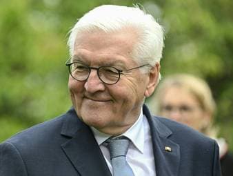 Steinmeier drückt DHB-Team die Daumen